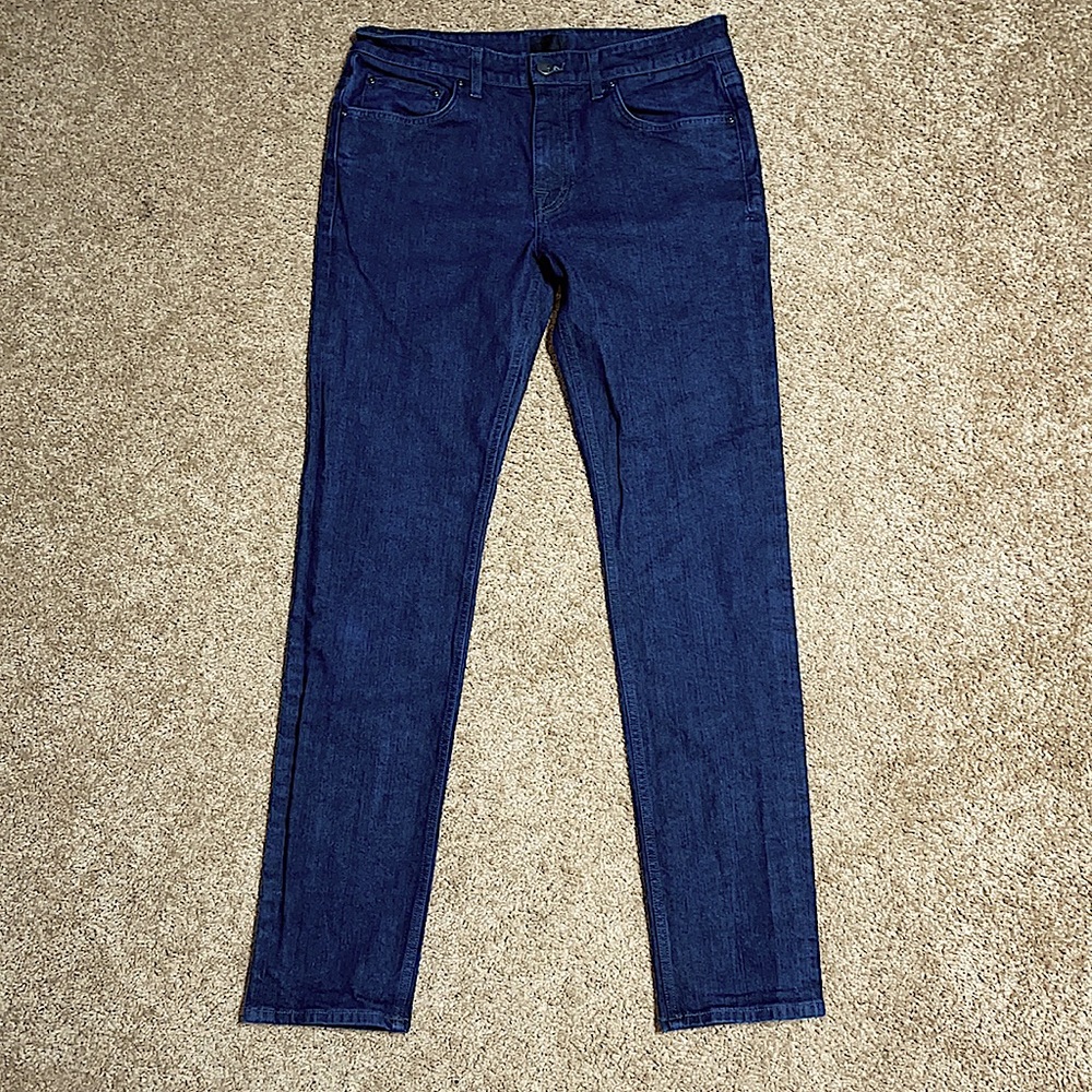 DSTLD cigarette premium skinny fit dark blue wash jeans
